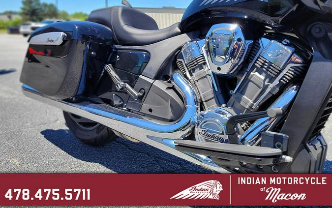 2025 Indian Motorcycle® Challenger® Black Metallic