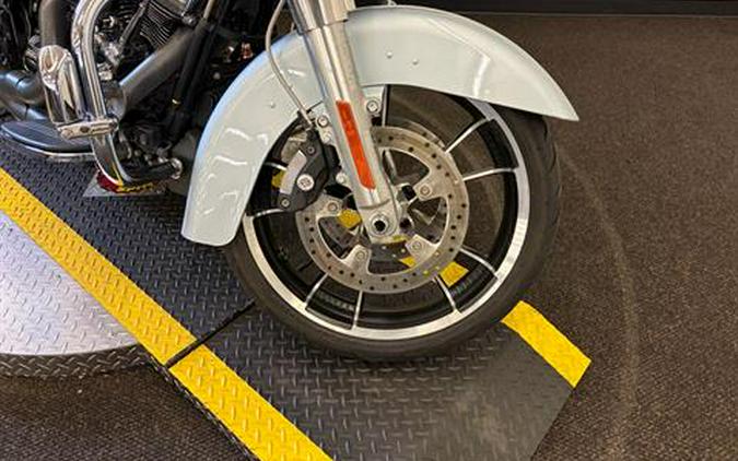 2023 Harley-Davidson Street Glide®