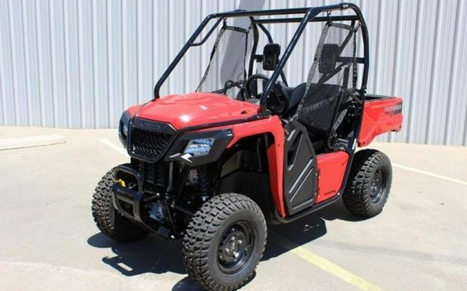 2025 Honda® Pioneer 520