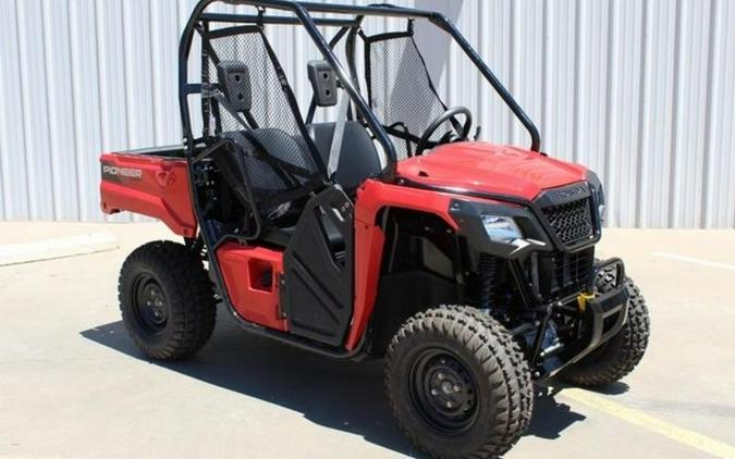 2025 Honda® Pioneer 520