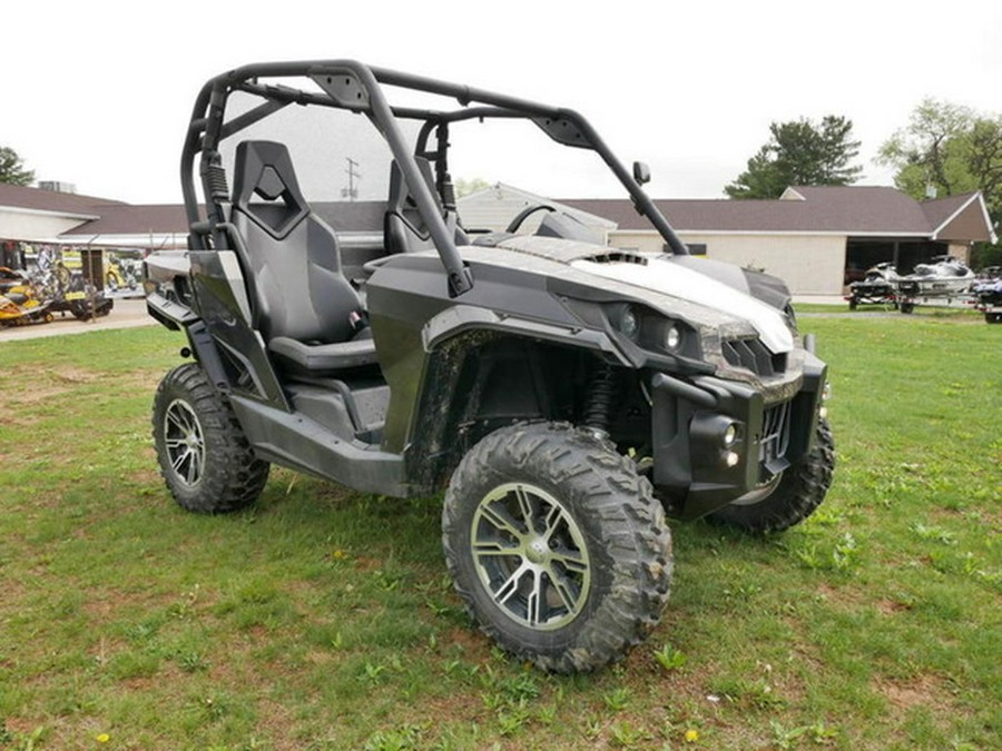 2013 Can-Am COMMANDER EV