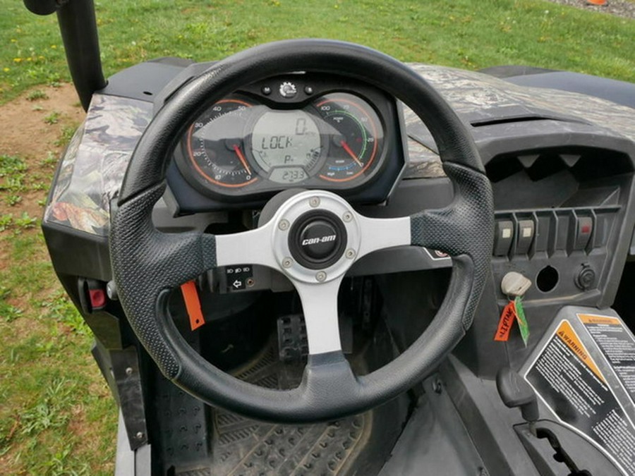 2013 Can-Am COMMANDER EV