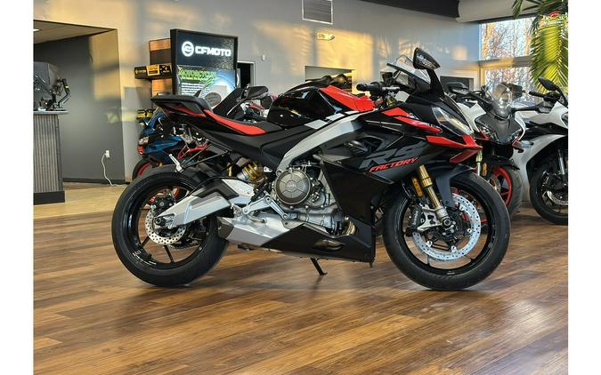 2026 Aprilia RS 660 Factory - DARK BANSHEE