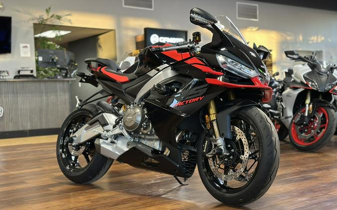 2026 Aprilia RS 660 Factory - DARK BANSHEE