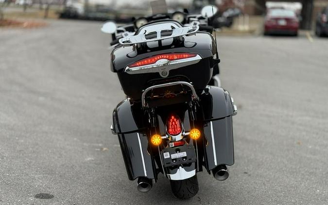 2025 Indian Motorcycle® Roadmaster® w/PowerBand Audio Black Metallic