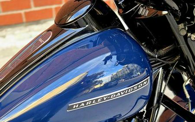2019 Harley-Davidson® FLHXS - Street Glide® Special