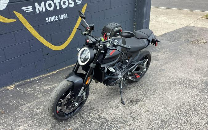 2025 Ducati Monster 937