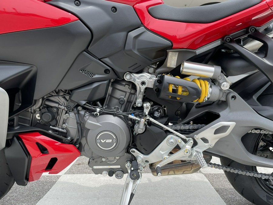 2026 Ducati Streetfighter V2 - DEMO -