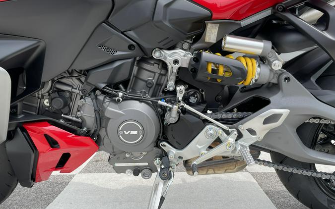2026 Ducati Streetfighter V2 - DEMO -