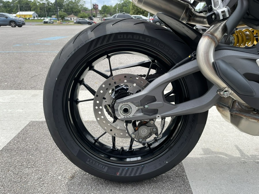 2026 Ducati Streetfighter V2 - DEMO -