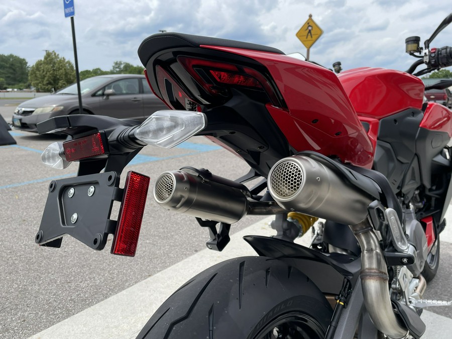 2026 Ducati Streetfighter V2 - DEMO -