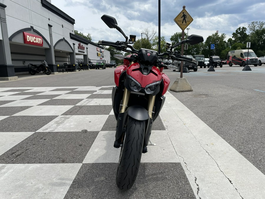2026 Ducati Streetfighter V2 - DEMO -