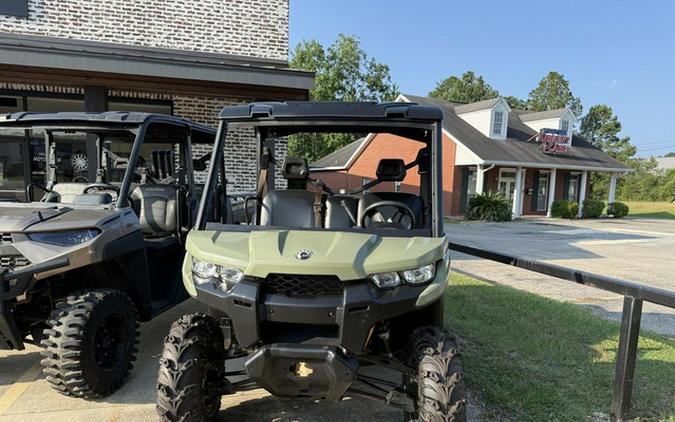 2019 Can-Am Defender DPS HD8 Green