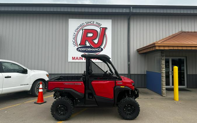 2026 Honda Pioneer 1000 Deluxe