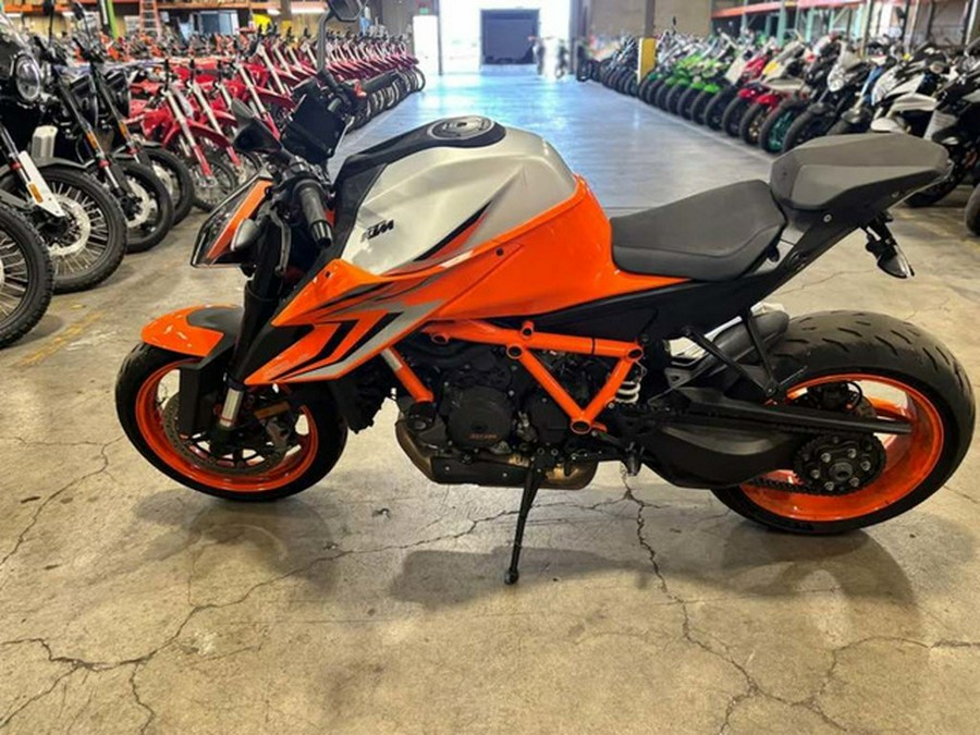 2022 KTM Super Duke 1290 R EVO