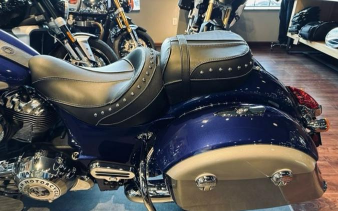 2023 Indian Motorcycle® Springfield® Spirit Blue Metallic / Silver Quartz Metallic