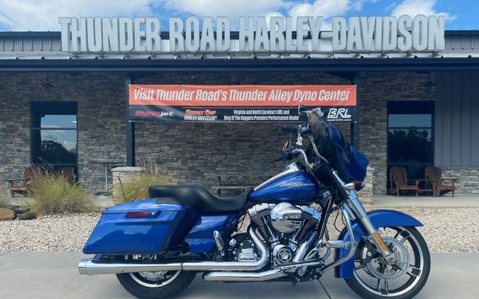 2015 Harley-Davidson Street Glide Special Superior Blue