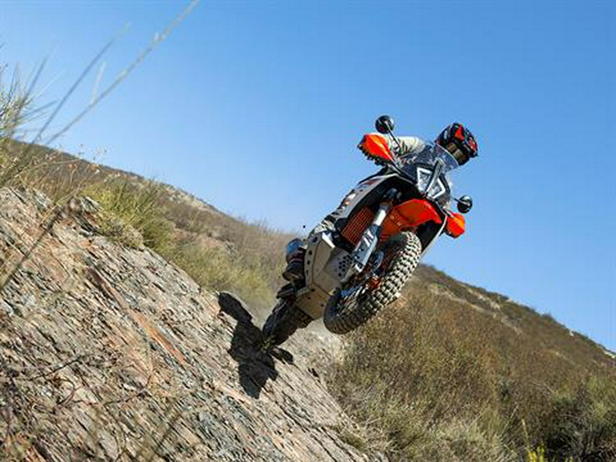 2025 KTM 890 Adventure R