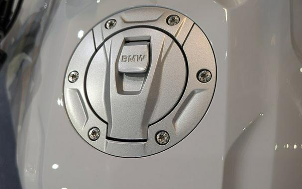 2025 BMW F 800 GS Light White