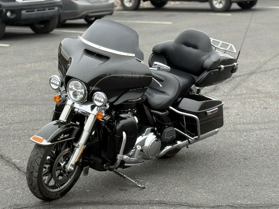 2017 Harley-Davidson® FLHTK - Ultra Limited
