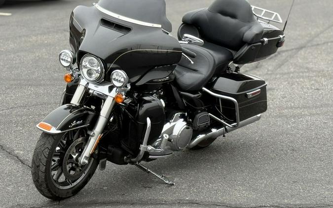 2017 Harley-Davidson® FLHTK - Ultra Limited