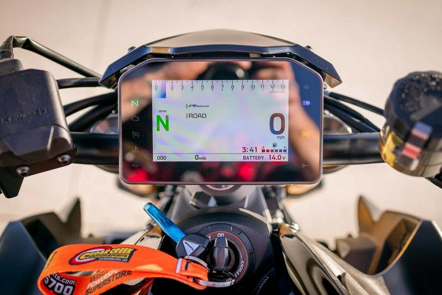 2026 Kawasaki Z1100 SE ABS