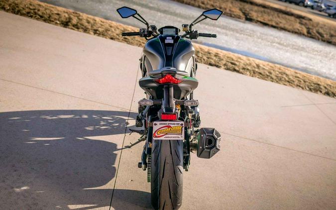 2026 Kawasaki Z1100 SE ABS