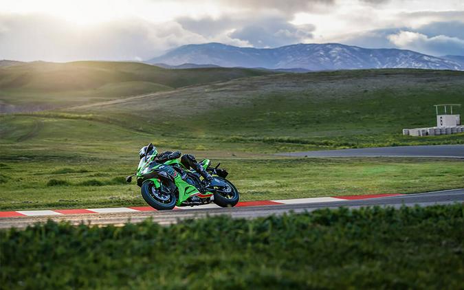 2024 Kawasaki Ninja ZX-6R ABS KRT Edition