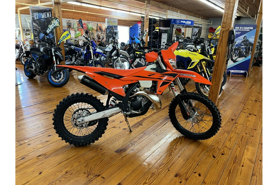 2025 KTM XC 150 W