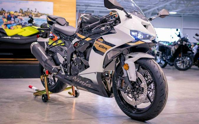 2026 Kawasaki Ninja® ZX™-6R ABS