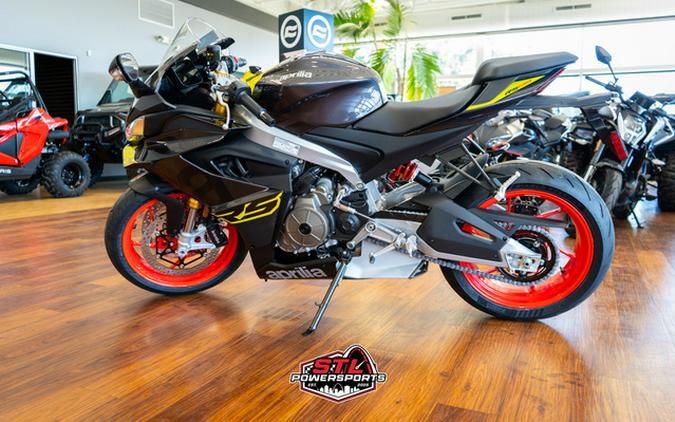 2026 Aprilia RS 660 - VENOM YELLOW