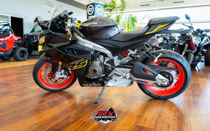 2026 Aprilia RS 660 - VENOM YELLOW