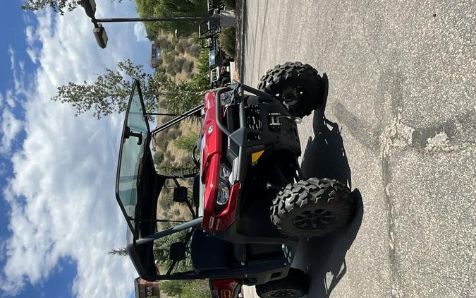 2024 Can-Am DEFENDER XT HD10 Fiery Red - UU2689