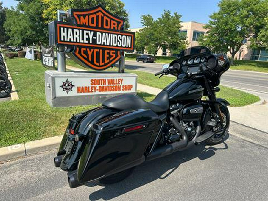 2018 Harley-Davidson Street Glide® Special