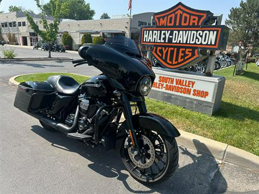 2018 Harley-Davidson Street Glide® Special