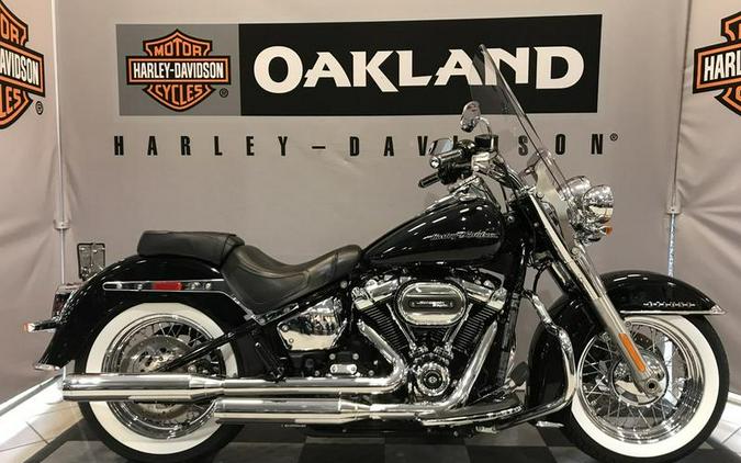 2018 Harley-Davidson® FLDE - Softail® Deluxe