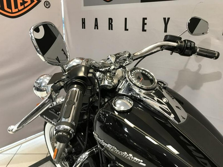 2018 Harley-Davidson® FLDE - Softail® Deluxe