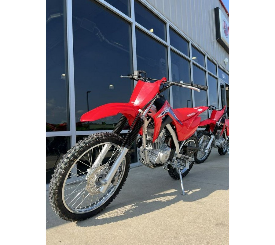 2022 Honda® CRF125F Big Wheel