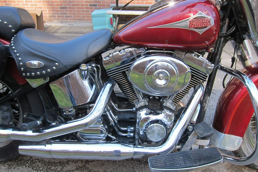 2001 FLSTCI HERITAGE SOFTAIL CLASSIC - Harley-Davidson®