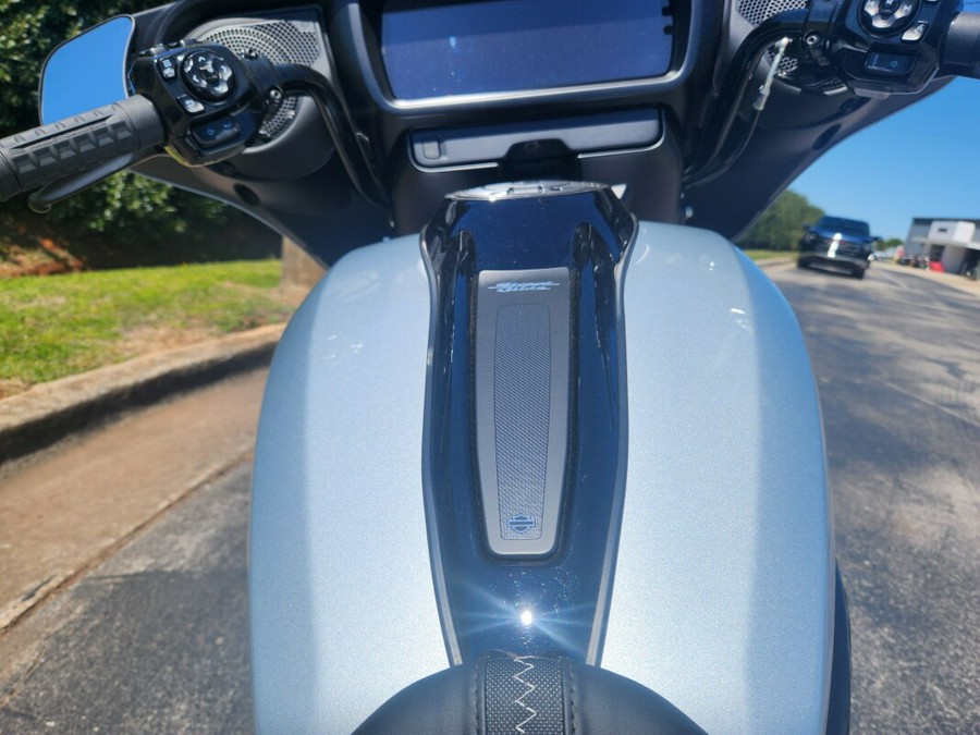 FLHX 2024 Street Glide®