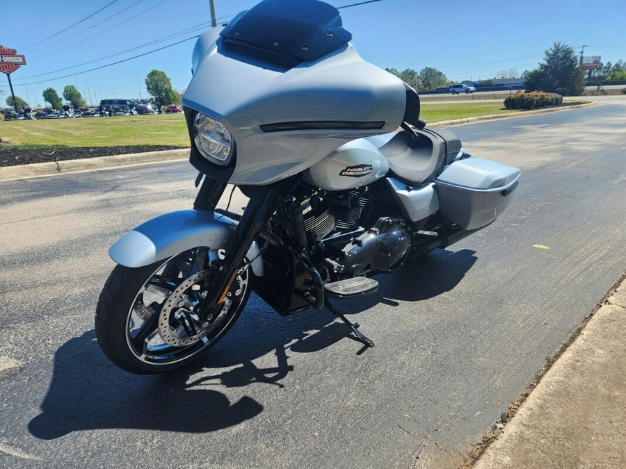 FLHX 2024 Street Glide®