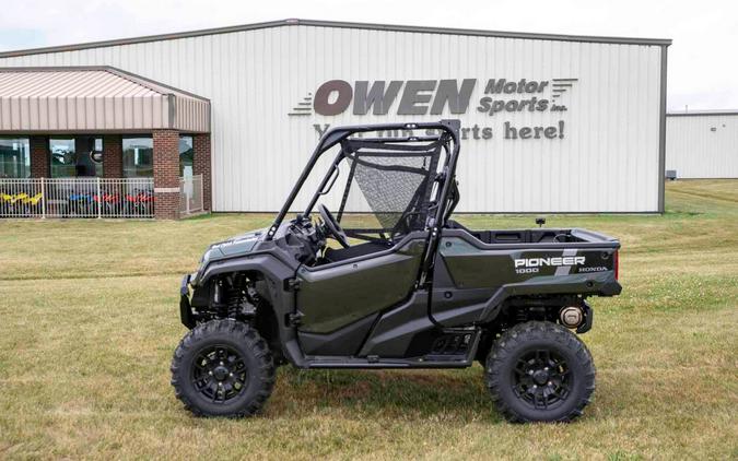 2024 Honda Pioneer 1000 Deluxe