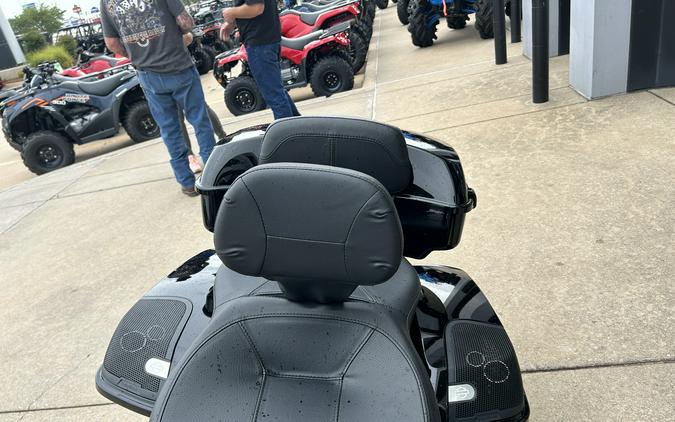 2021 Harley-Davidson® CVO™ Road Glide®