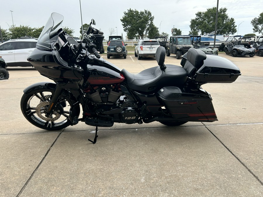 2021 Harley-Davidson® CVO™ Road Glide®