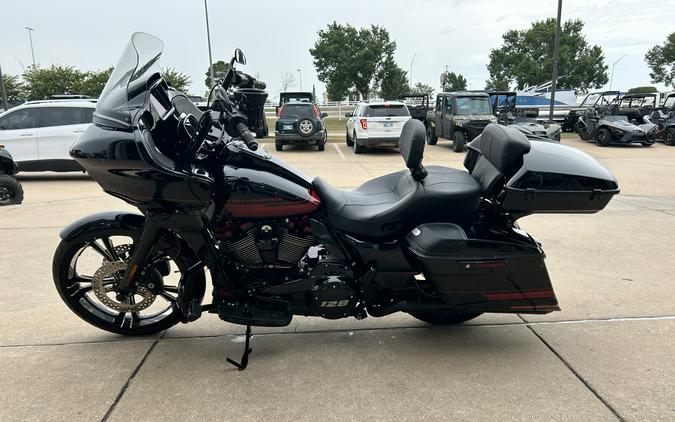 2021 Harley-Davidson® CVO™ Road Glide®