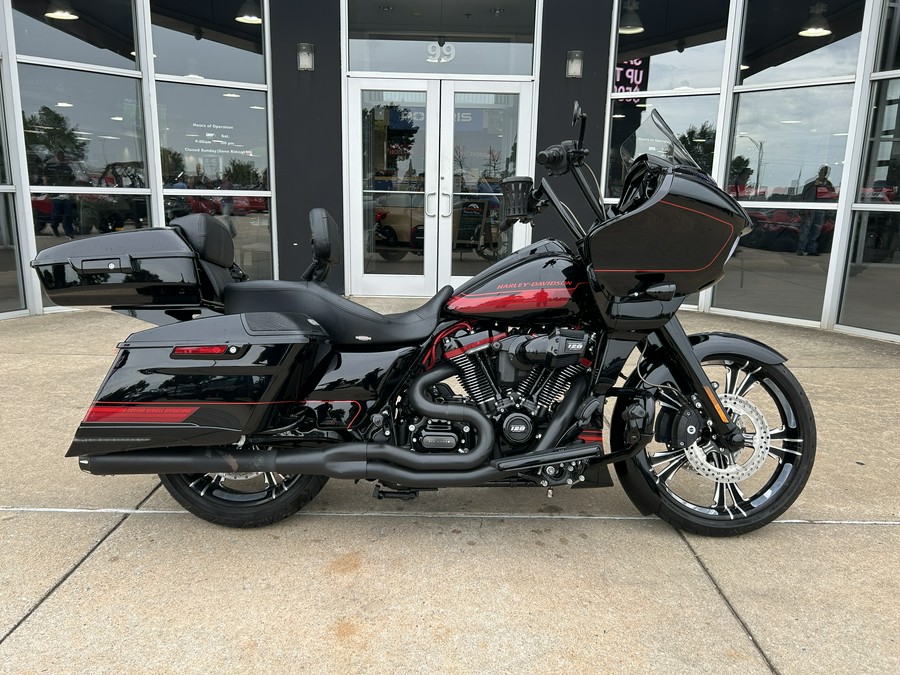 2021 Harley-Davidson® CVO™ Road Glide®