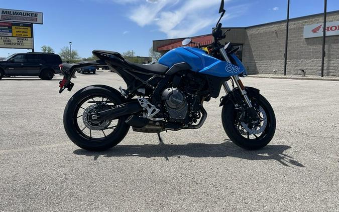 2025 Suzuki GSX 8S