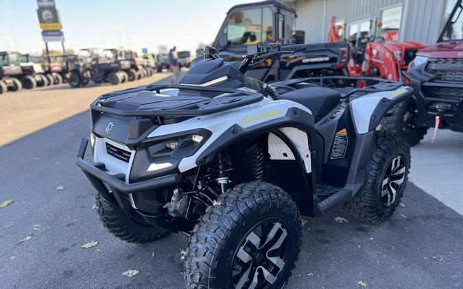 2026 Can-Am® Outlander Electric