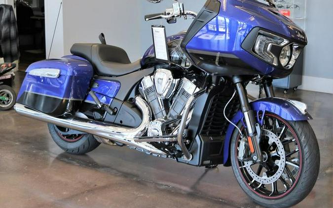 2022 Indian Motorcycle® Challenger® Limited Spirit Blue Metallic/Black Metallic