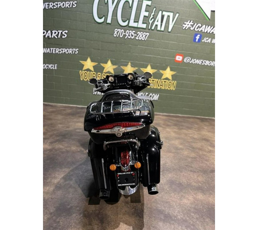 2019 Indian Roadmaster Thunder Black